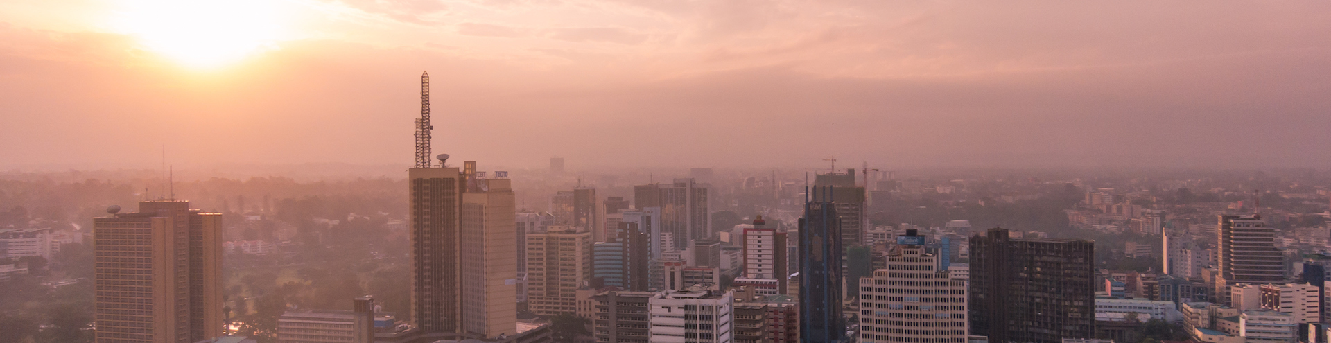 Nairobi – Sunset over the rooftops